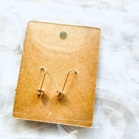 NWT Lot of 2 Festive Drop Earrings – Candy Cane & Christmas Tree Holiday Set - Picture 10 of 14